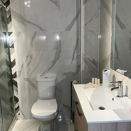 Vip Vasco Da Gama -ap Completo Com Terraco 60m2 דירה *